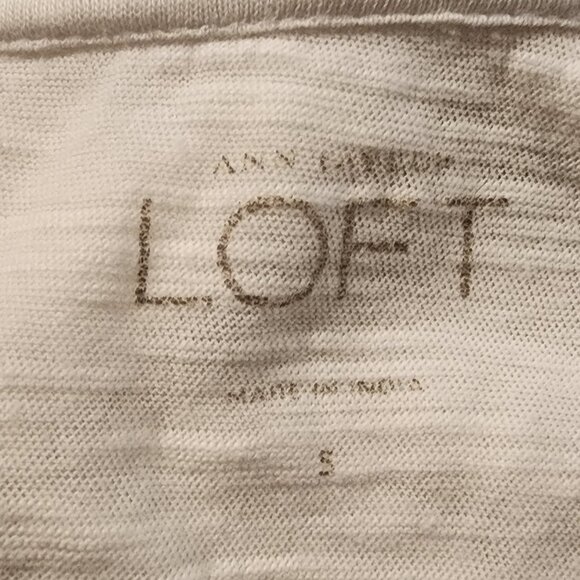 LOFT Ivory Beaded V-Neck Tank Top Size Small - Picture 15 of 15